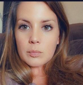 Meet your Posher, Liz